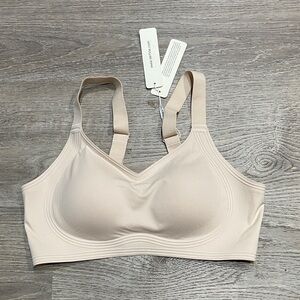 Seamless Nude Women's Wireless Bra